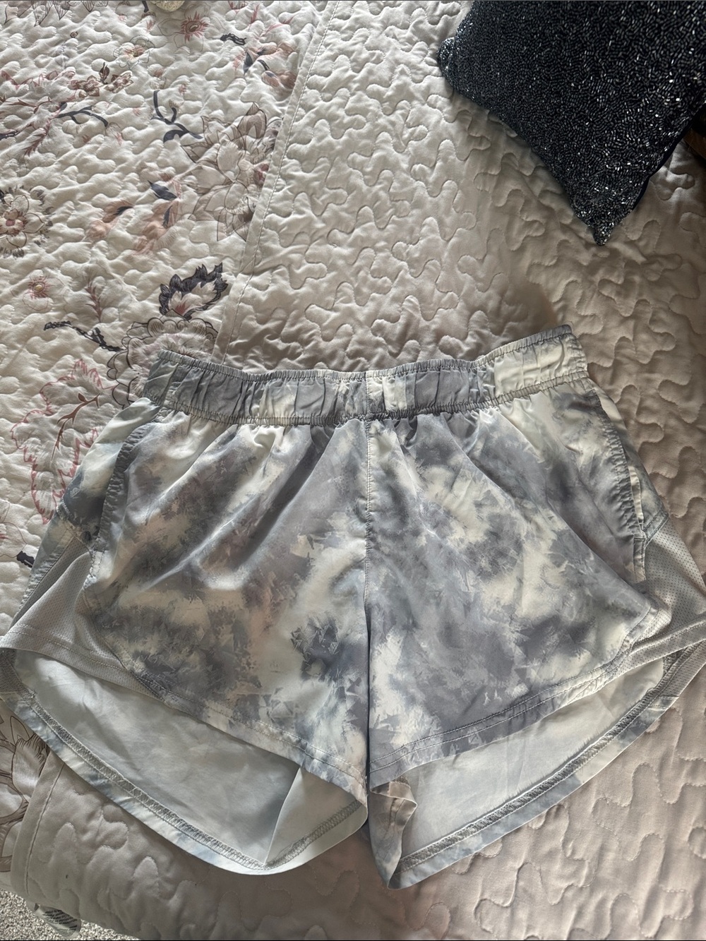 Athletic Works Women's Gray Tie-Dye Athletic Shorts